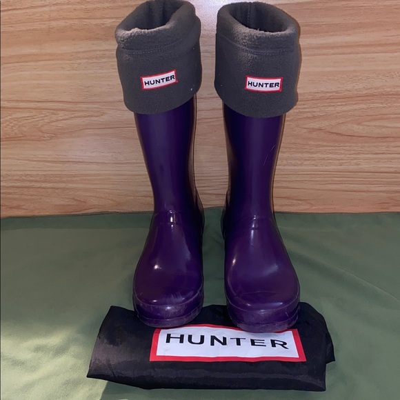Hunter Other - HUNTER Tall Rainboots Youth Glossy Purple with Cuff Socks and Bag Size 7 / 38